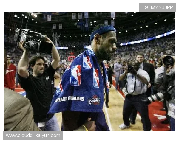 活塞举办“底特律篮球节”,打造城市体育品牌,底特律活塞球衣变迁史 活塞举办“底特律篮球节”,打造城市体育品牌,底特律活塞球衣变迁史